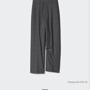 NWT grey Uniqlo checkered pleated wide pants